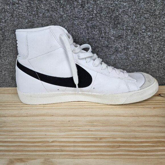Nike Blazer Mid 77 Vintage White and Black size 12 Mens BQ6806-100 - Picture 8 of 13